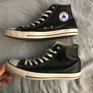 Black leather converse